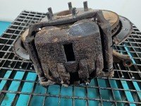 Zacisk przód prawy Honda Civic VIII UFO 1.8 16V (R18A2)