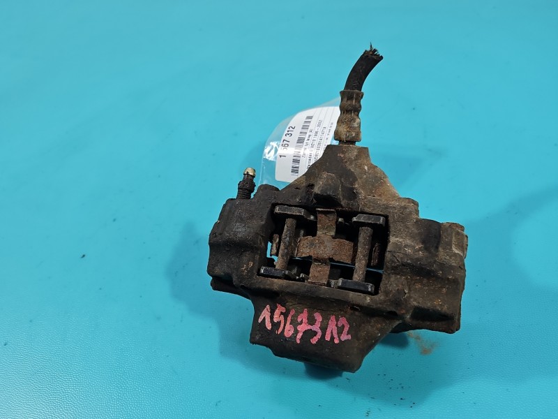 Zacisk tył lewy Mercedes W210 sedan 2.0 8V