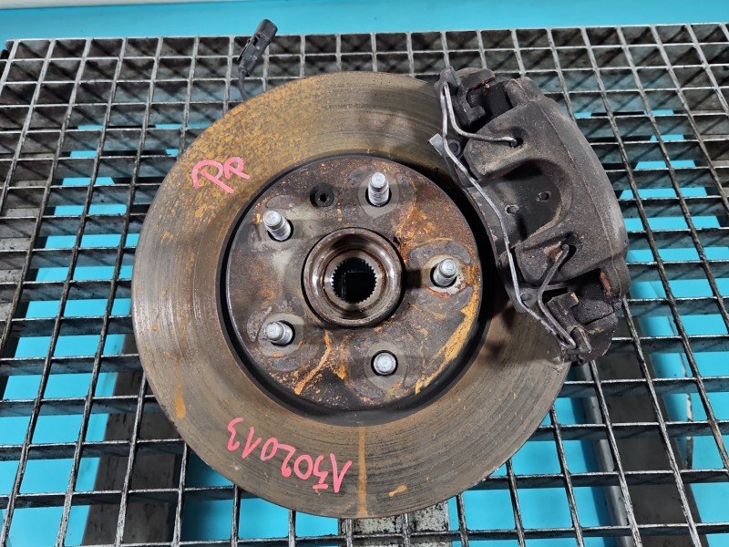 Zwrotnica prawa piasta przód 1.5 cdti Opel Astra V K