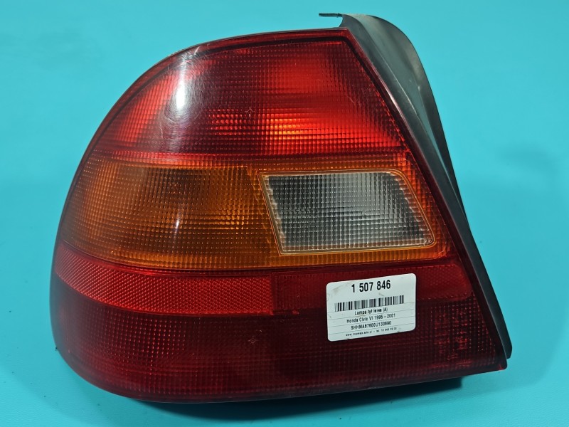 Lampa tył lewa Producent części: Honda, hatchback 5d 95-97 Z LISTWĄ ŻARÓWKOWĄ Honda Civic VI HB