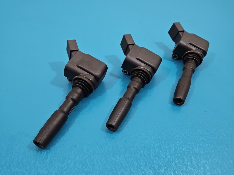 Cewka zapłonowa Skoda Scala 2019- 04E905110P 1.0 tsi Europejska, 3el komplet