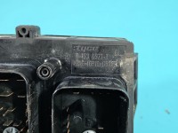 Skrzynka bezpieczników Opel Zafira B 13206754