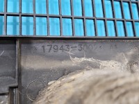 Osłona silnika górna Toyota Land Cruiser 120 J120 17943-30021 3.0 D4D (1KD)