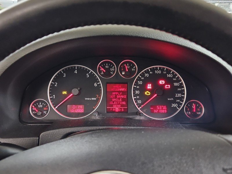 Licznik Audi A6 C5 110280128002, 4B0920933JX 2.4b EUROPA