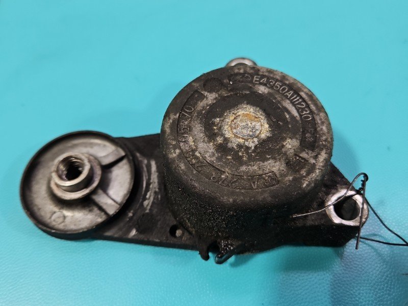 Napinacz Mercedes CLS II C218 10- 4.7 V8 (278922) Napinacz Mercedes CLS II C218 10- 4.7 V8 (278922)