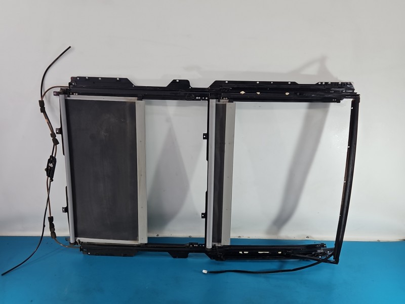 Roleta bagażnika Kia Sportage III 10-15