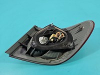 Lampa tył lewa TOYOTA, Z BŁOTNIKA Toyota Corolla E12 sedan