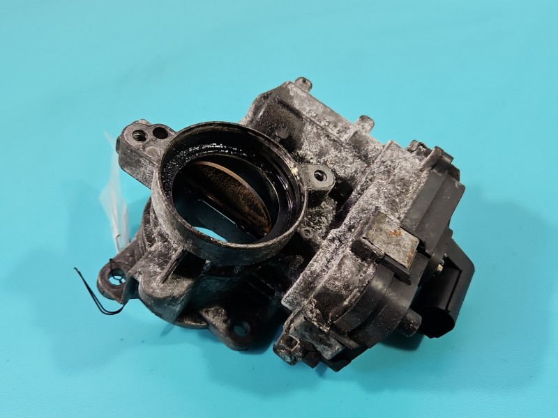 Przepustnica Opel Zafira B 1.9 cdti
