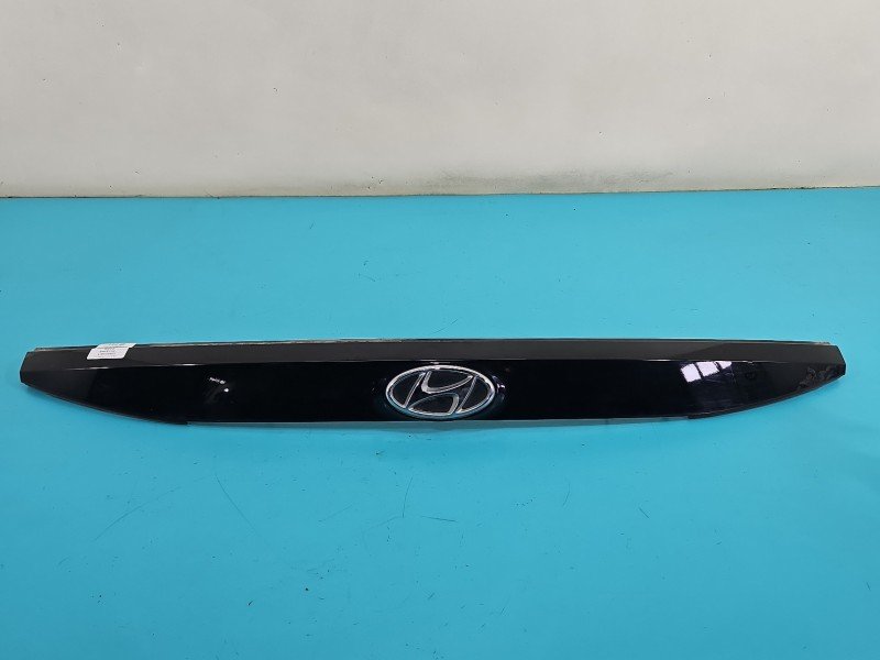 Blenda tył klapy i20 III 2020- czarny, X5B