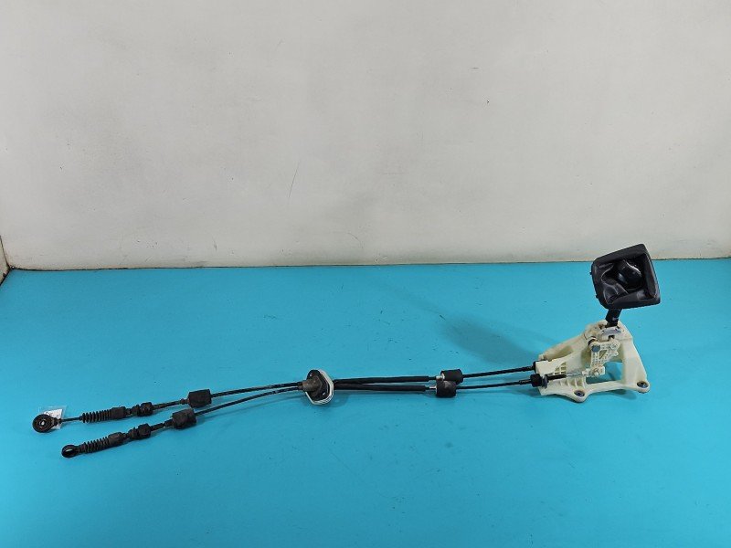 DŹWIGNIA LEWAREK WYBIERAK LINKI Hyundai I40 1.7 crdi