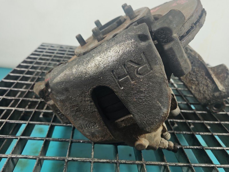 Zacisk przód prawy Ford Kuga Mk1 08-13 2.0 TDCi (G6DG D4204T)