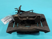 Zacisk przód prawy Audi A6 C6 2.7 TDI