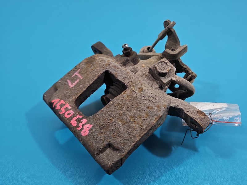 Zacisk tył lewy Fiat Freemont 2.0 jtd HB