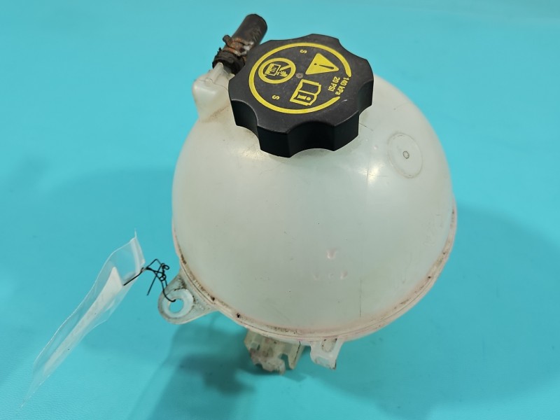 Zbiorniczek Zbiornik wyrównawczy Opel Insignia B 2.0 T