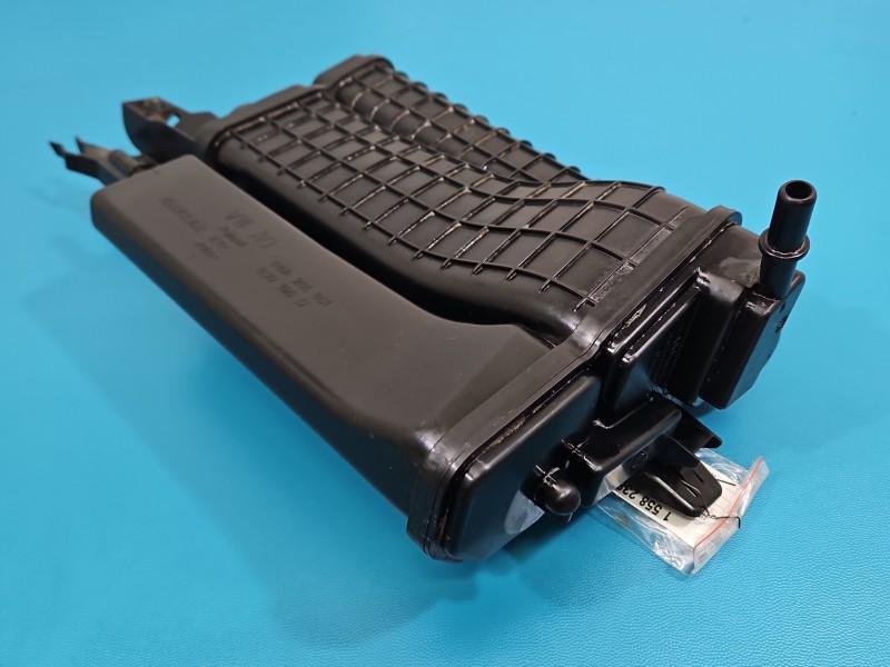 Filtr węglowy Skoda Octavia III 2.0 TSI (DKZA) 5WA201801