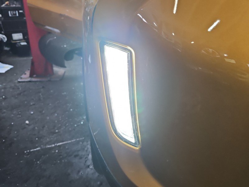 Światło jazdy dziennej prawe Suzuki Vitara II 2015-