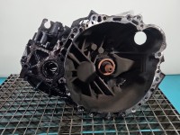 Skrzynia biegów Toyota Avensis II T25 2.0 d4d