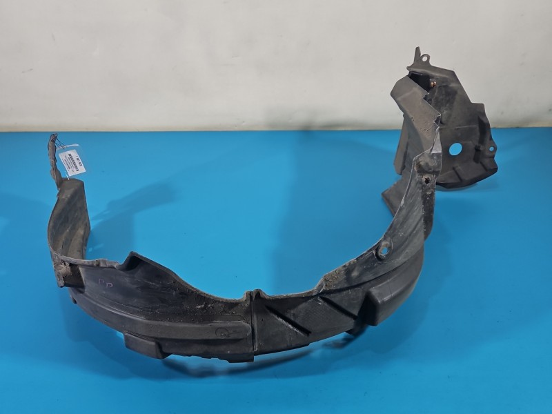 Nadkole przód prawe Toyota Corolla E16 E18 13-