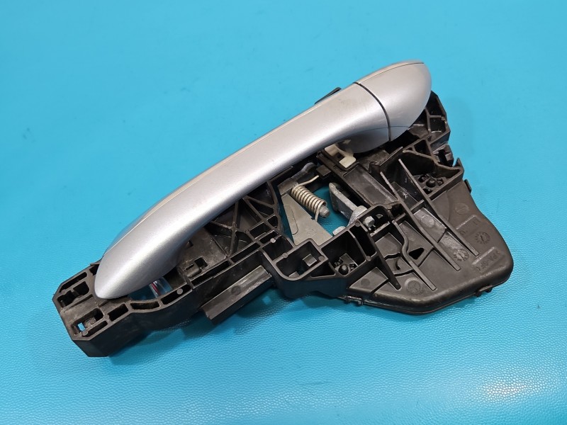 Klamka tył lewa zewnętrzna Mercedes W245 A1697600334 391