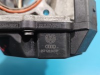 Przepustnica AUDI Q7 I 4L 057128063D 4.2 TDI