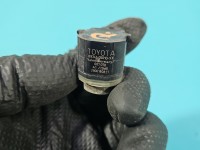 Czujnik parkowania PDC Toyota Auris II 89341-05010 srebrny, 1F7