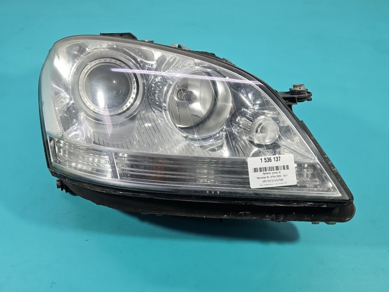 Reflektor prawy lampa przód Mercedes ML W164 EUROPA