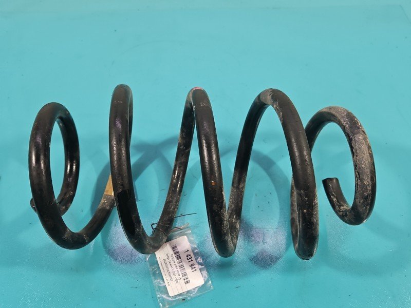 Sprężyna przód przednia Dodge Caravan V 07-20 3.6 V6