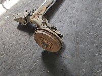 Tylna belka oś tył Skoda Rapid 1.6 tdi (CAYB) Tylna belka oś tył Skoda Rapid 1.6 tdi (CAYB)