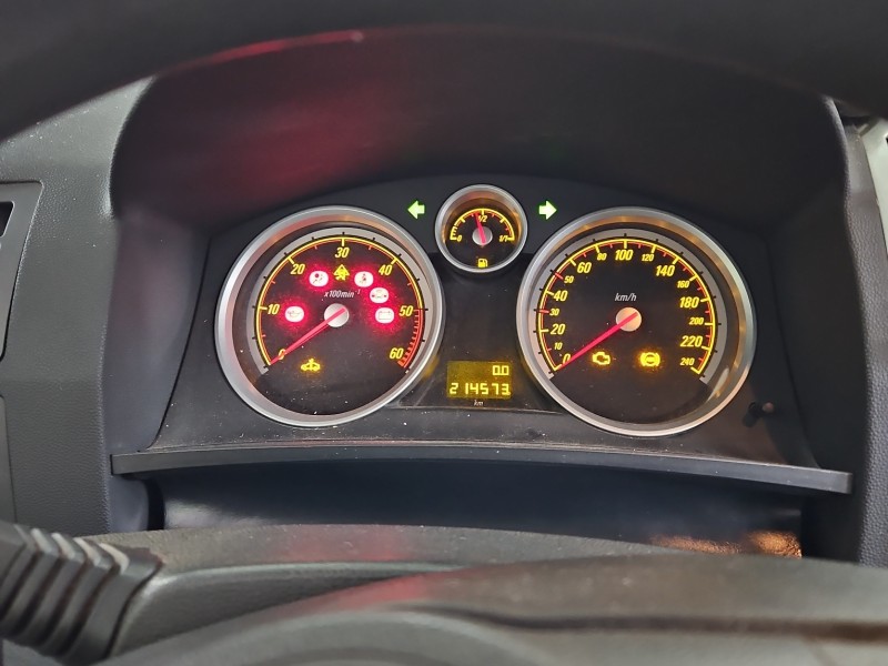 Licznik Opel Zafira B 13308989 1.7 cdti (A17DTR) EUROPA