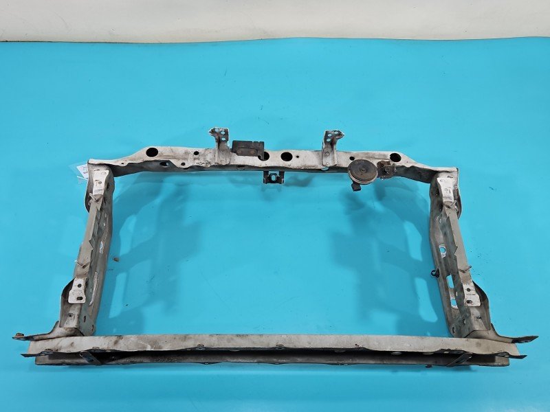 WZMOCNIENIE CZOŁOWE Pas przedni Toyota Yaris III