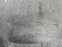 Nadkole przód lewe Mercedes GL II X166 A1668802605