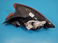 Lampa tył lewa Producent części: FIAT, SEDAN / Z LISTWĄ ŻARÓWKOWĄ Fiat Tipo II 15- sedan EUROPA