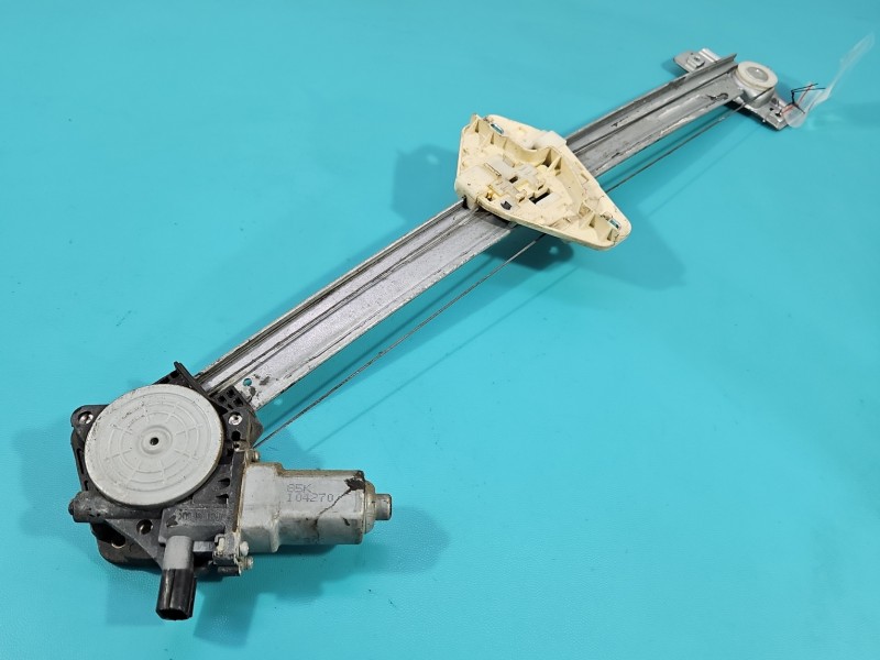 Podnośnik przód prawy SZYBY WINDA HONDA CR-V III 06- Europejska, Pęknięte mocowanie plastikowe 5d HB