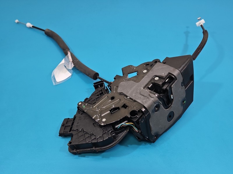 Zamek przód prawy JAGUAR XF II X260 EUROPA Jaguar, Europejska, 6+6pin .Wersja z dociągiem., GX63-203A28-LC