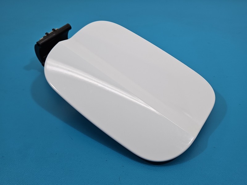 Klapka wlewu paliwa Skoda Octavia IV