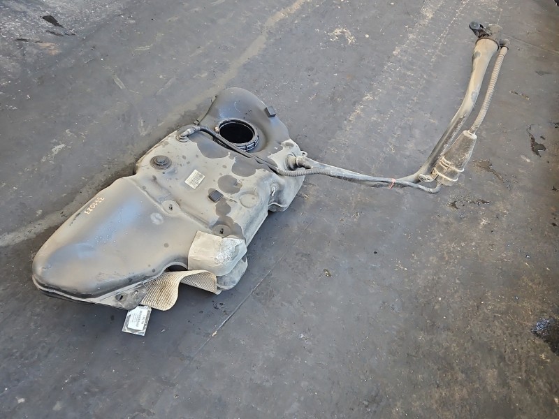 Zbiornik paliwa bak Citroen DS4 11-15 2.0 hdi