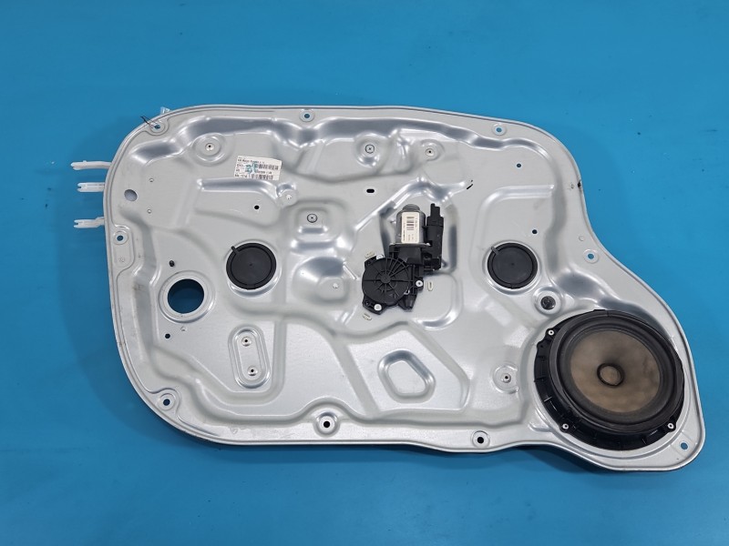 Podnośnik przód lewy SZYBY WINDA Kia Ceed I 06- 82470-1H020 5d HB