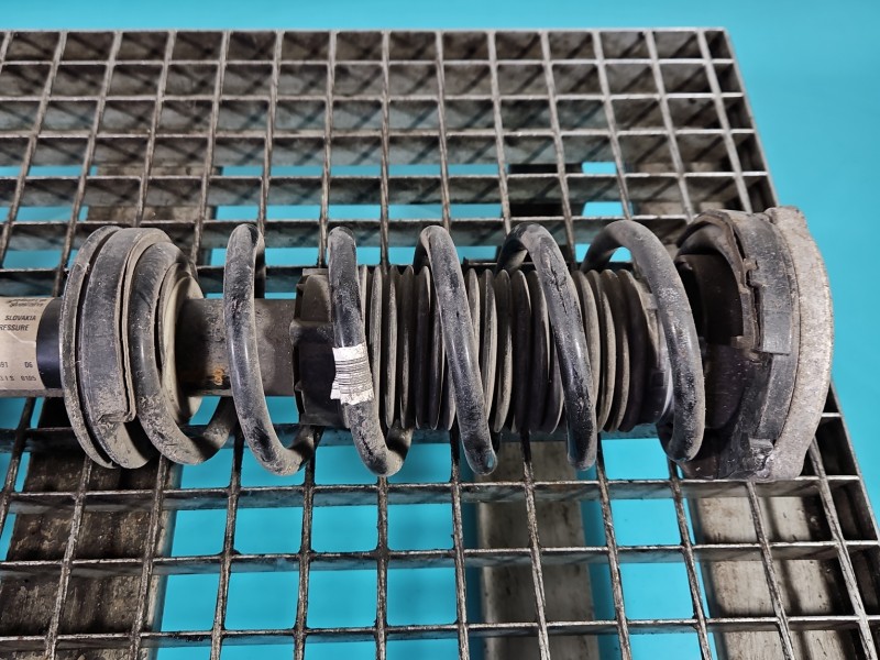 Sprężyna przód przednia BMW G30 2.0 T B48B20