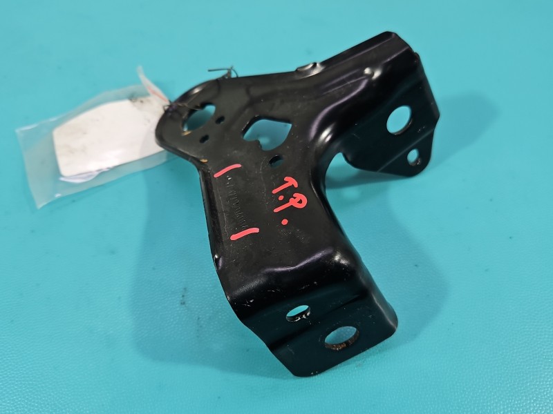 Mocowanie uchwyt Mercedes CLA C118 X118