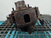 Zacisk przód lewy Kia Sportage I 2.0 TD