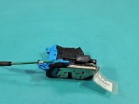 Zamek tył prawy 81420-A6000 Hyundai I30 II 12-16 Hyundai, Uszkodzony plastik maskujący.