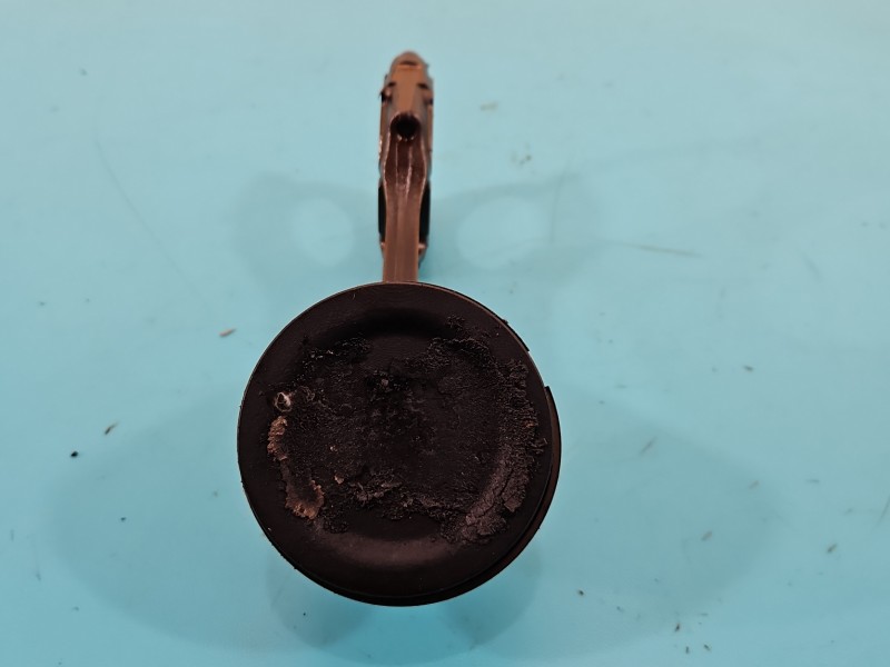 Tłok Suzuki Grand Vitara II 2.0 16V (J20a) 140KM