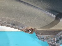 Błotnik przód lewy Seat Altea czarny LC9Z