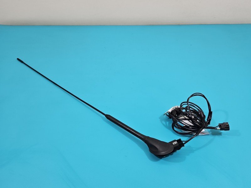 Antena Ford Transit Courier 14-23 ET76-18812 Antena Ford Transit Courier 14-23 ET76-18812