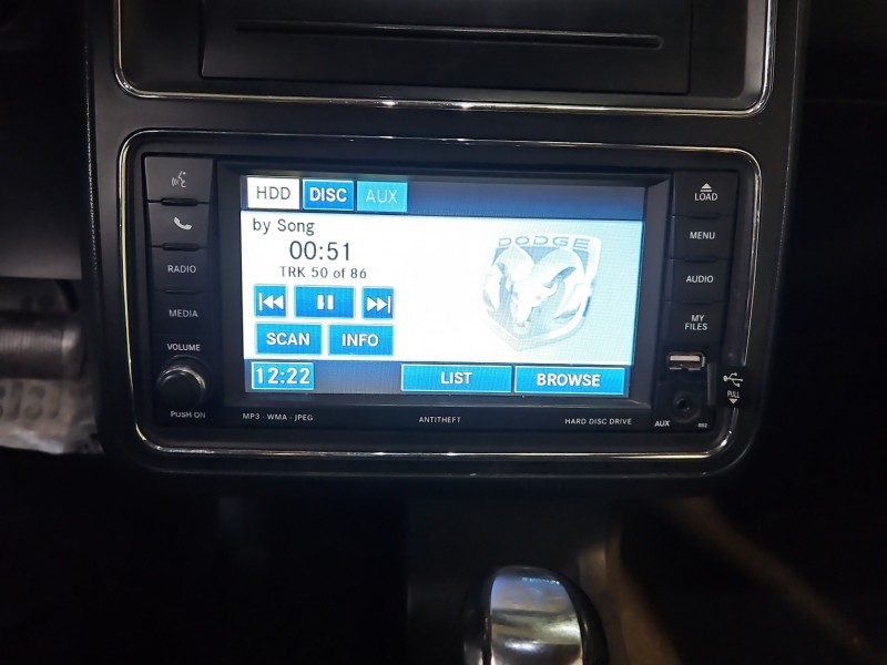 Radio fabryczne Dodge Journey P05064681AG radioodtwarzacz