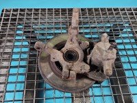 Zwrotnica lewa piasta przód 1.5 dci Renault Modus