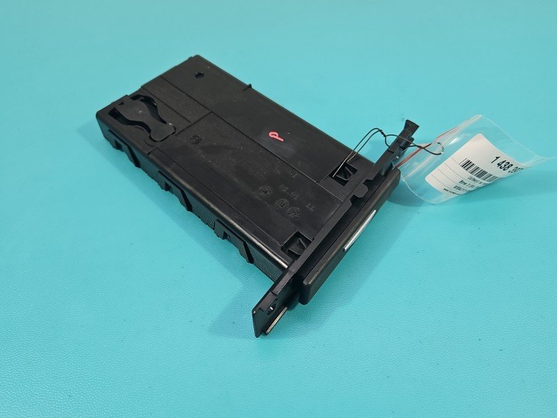 Uchwyt na napoje kubek Bmw e90 7127461 Uchwyt na napoje kubek Bmw e90 7127461