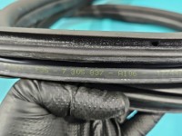 Uszczelka drzwi przód prawa bmw F30
