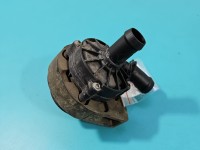 Pompka obiegu wody pompa Opel Astra V K 1.5 cdti (LXD) 39215986