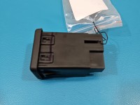 Gniazdo USB Opel Astra V K 39087528